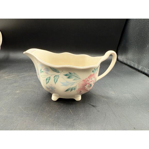 Vintage Johnson Brothers Pink Floral Covered Teapot, Sugar&Creamer Set - Picture 3 of 10